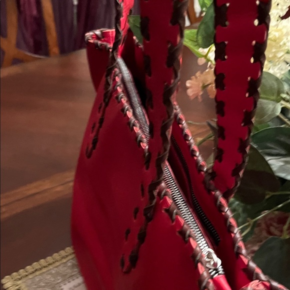 Randell Dodge Red Leather Tote Bag from Italy
Good use condition - Picture 3 of 7